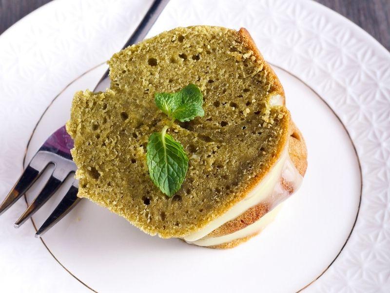 Matcha Rührkuchen mit Zitronenguss | Matcha Rezept aus dem Matcha Magic Rezepte Blog