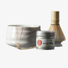 Matcha Set Momoiro mit Matcha Schale, Besenhalter, Matcha Bambusbesen, Matcha Bambuslöffel und 30g Bio Matcha